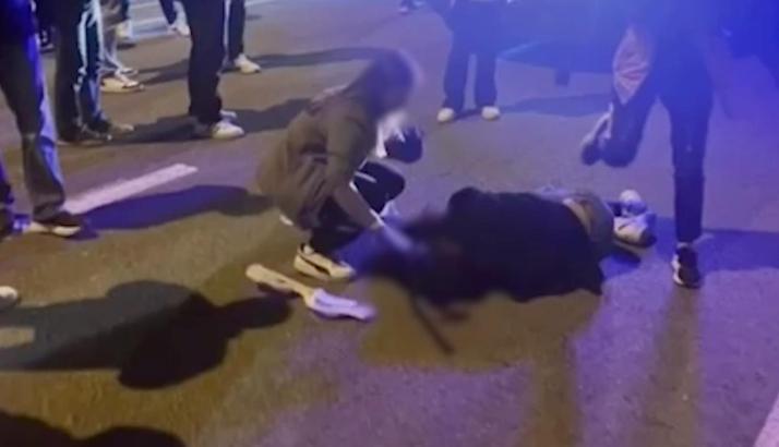 Kayseri'de kadını darbeden 3 kişi yakalandı
