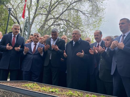 Alparslan Türkeş, vefatının 28'inci yıl dönümünde anıldı