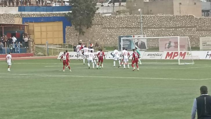 Mardin 1969 Spor - 7 Eylül Turgutlu Spor: 1-1