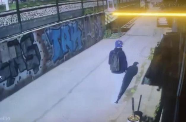 İstanbul- Kartal'da husumetli olduğu arkadaşını öldürdü; Kadıköy'de yakalandı