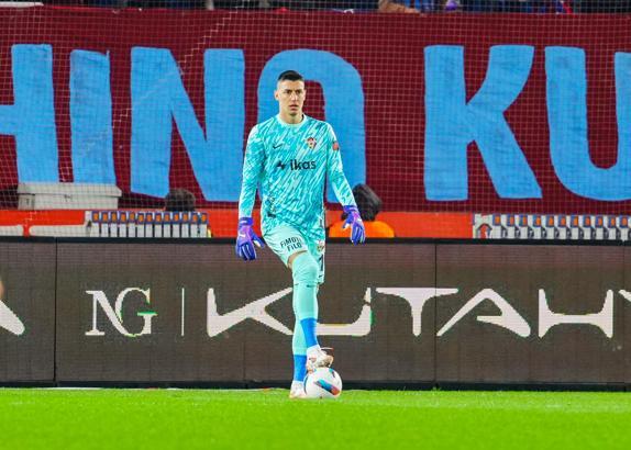 Premier Lig ekibi Berke Özer’i istiyor