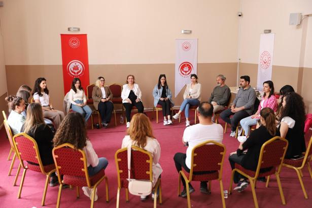 Hatay Çocuk Evleri Sitesi’nde psikodrama atölyesi