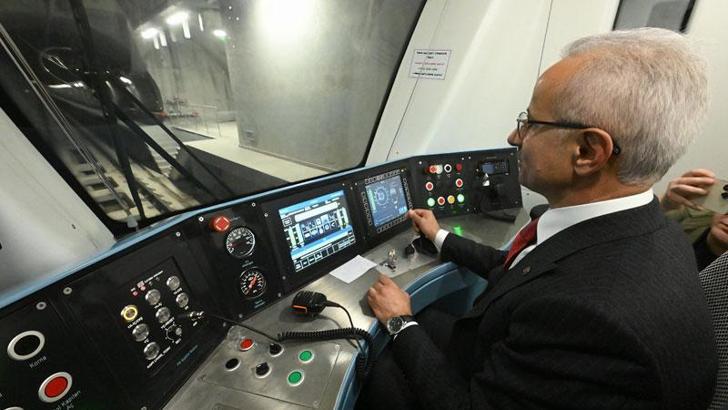 Bakan Uraloğlu: Başakşehir-Çam ve Sakura Şehir Hastanesi-Kayaşehir metro hattı, 22,1 milyon yolcu taşıdı