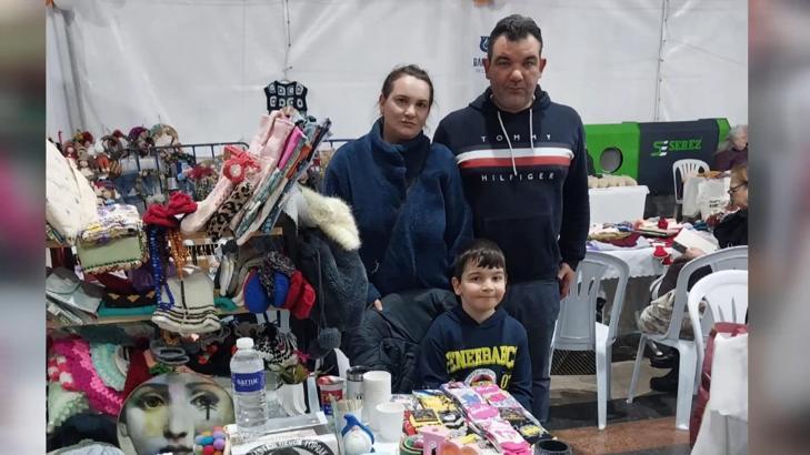 DMD hastası oğlunun tedavisi için el emekleri festivalinde stant açtı / Ek fotoğraflar