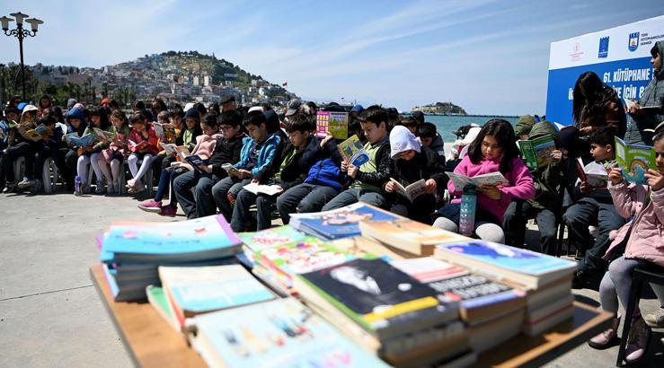 Kuşadalılar üreten bir Türkiye için kitap okudu