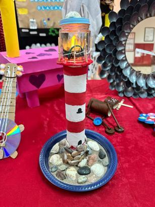 Liseli öğrenciler atık malzemeleri sanata dönüştürdü / Ek fotoğraflar