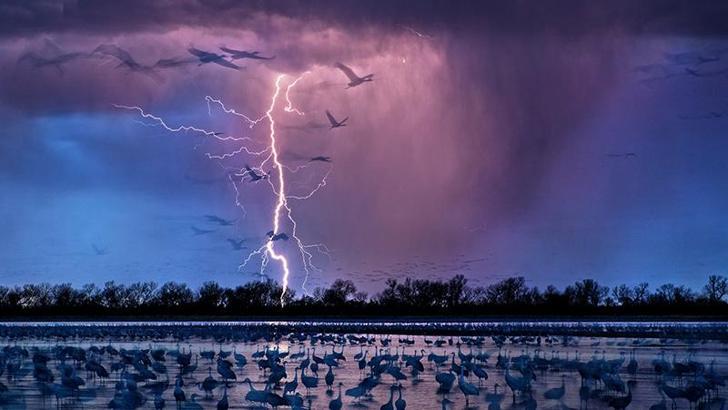 Hindistan'da yıldırım düşmesi sonucu hayatını kaybedenlerin sayısı 22’ye yükseldi
