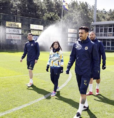 Fenerbahçe, Sivasspor maçı hazırlıklarına devam ediyor
