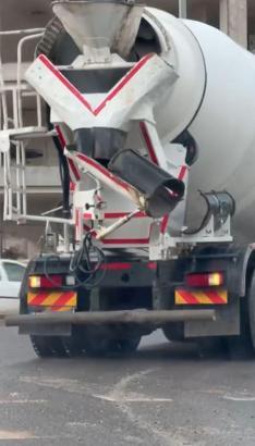 Yola beton döken aracın firmasına 152 bin TL ceza