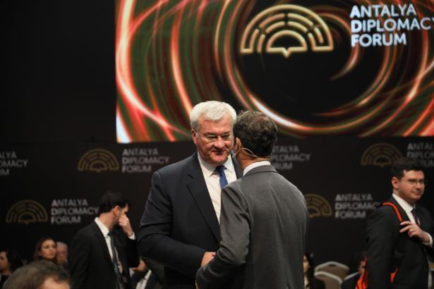 Ukrayna Dışişleri Bakanı Sybiha: Savaşı adil sonlandırmazsak, herkesin ödeyeceği bedel daha yüksek olacak