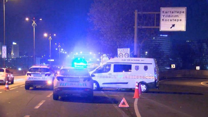 İstanbul -Bayrampaşa TEM Bağlantı Yolu'nda zincirleme kaza: 2 ölü, 4 yaralı