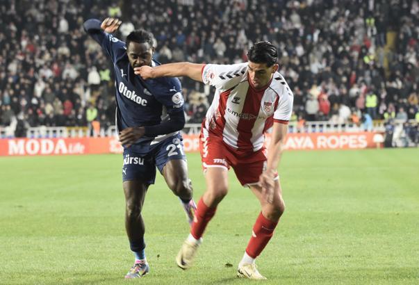 Sivasspor- Fenerbahçe: 1-3