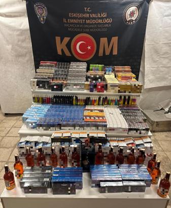Eskişehir’de 500 bin TL değerinde kaçak ürün ele geçirildi