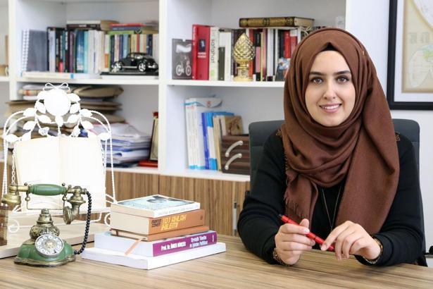 Kazada hayatını kaybeden doçent toprağa verildi