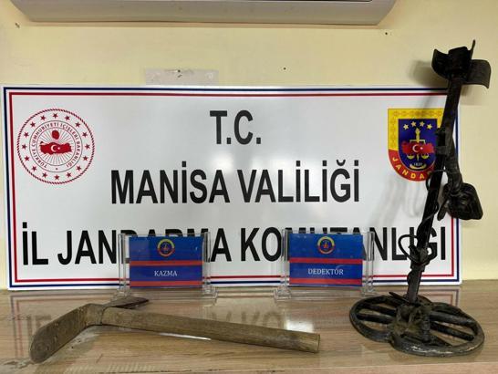 Manisa'da SİT alanında kaçak tarihi eser kazısına 1 gözaltı