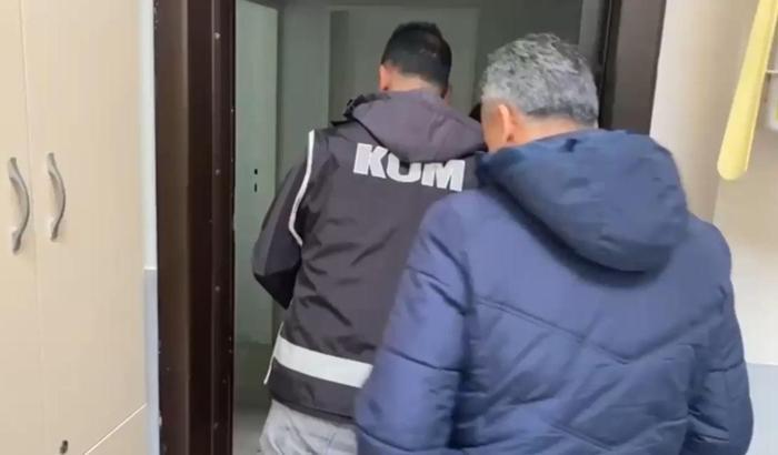 Yalova'da tefeci operasyonunda 3 gözaltı