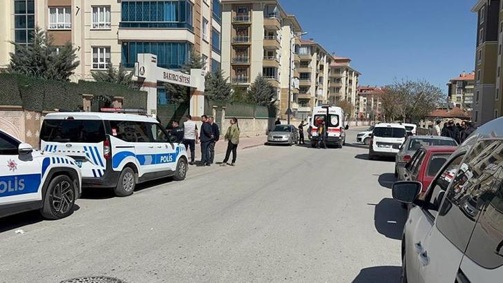 Eşini bıçaklayıp, intihara kalkıştı