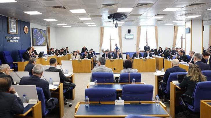 112'yi meşgul edenlere yönelik müeyyidelerin artırılmasını içeren kanun teklifi, Plan ve Bütçe Komisyonu'nda