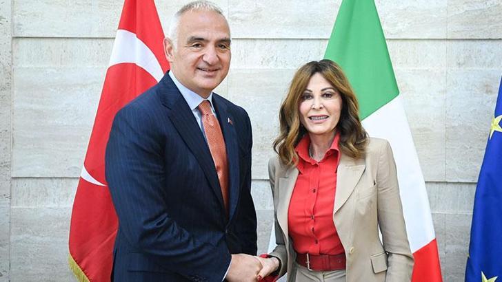 Bakan Ersoy, İtalya'da temaslarda bulundu