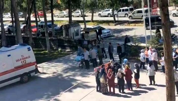 Sandıklı Devlet Hastanesi'nde deprem ve yangın tatbikatı