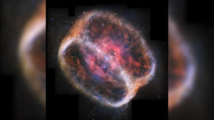 NASA, ölen yıldızın hayalet halkalarını ayrıntılı şekilde görüntüledi