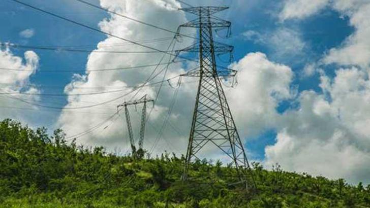 Porto Riko’da elektrik kesintisi devam ediyor