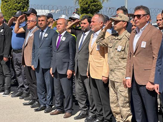 Alışveriş yaparken kalp krizi geçirip hayatını kaybeden polis memuru için tören