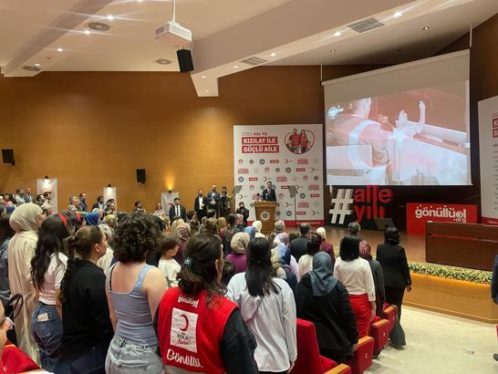 Bakan Göktaş: Ülkemizde annelik ve babalık yaklaşımları değişti