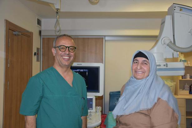 Stent takılırken kalbi durdu, masajla hayata döndü, işlem tamamlandı