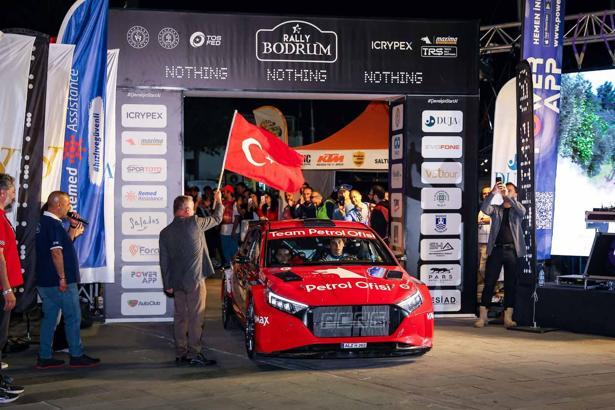 Rally Bodrum 5’inci kez start verdi, yarışlar nefes kesti