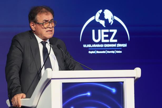 Kriz kahini Prof. Roubini: Dünya olarak dümdüz kaosa sürükleniyoruz