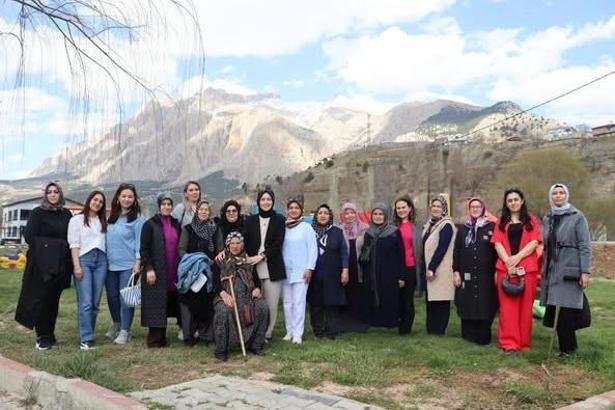 Çamardı ilçesinde şehit ailelerine yemek