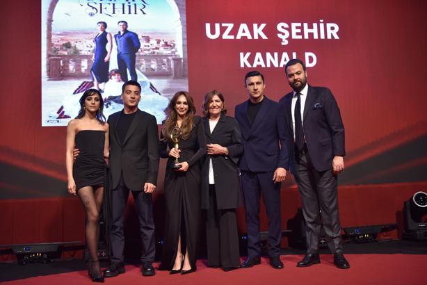 Uzak Şehir'e 'en iyi dizi' ödülü