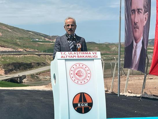Bakan Uraloğlu: Siirt-Kurtalan yeni demir yolu projesini yatırım programına aldık
