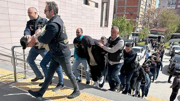 Eskişehir merkezli dolandırıcılık operasyonununda 20 tutuklama