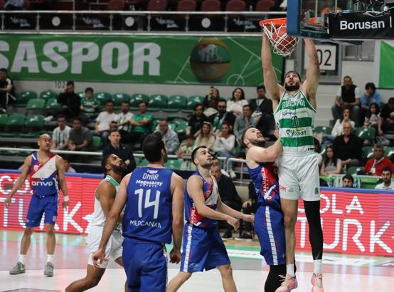 Bursaspor - Büyükçekmece Basketbol: 68-89