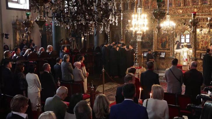 İstanbul - Fener Rum Patrikhanesi, Paskalya Bayramı'nı Aya Yorgi Kilisesi’nde kutladı