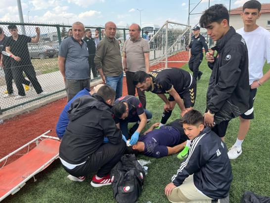 Konya'da amatör lig maçı sonunda saha içinde gerginlik yaşandı: 2 yaralı