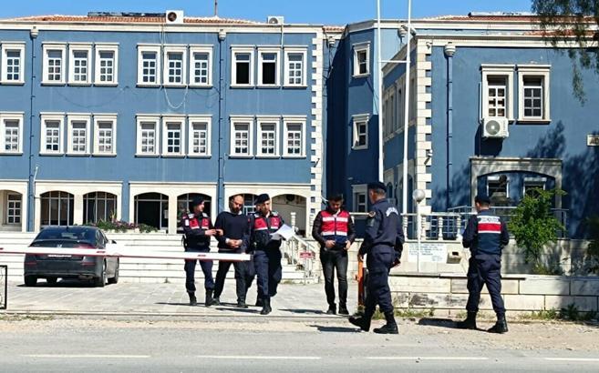 Eski TBMM Başkanvekili Fehmi Işıklar'ın eşi öldürüldü; oğlu tutuklandı(2)