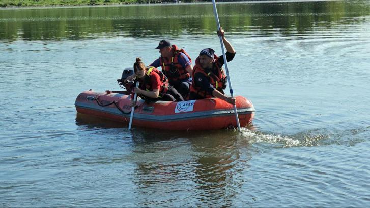 Ege İhsan, serinlemek için girdiği Meriç Nehri'nde kayboldu