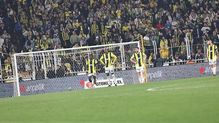 Fenerbahçe’den zirve yarışında kritik puan kaybı