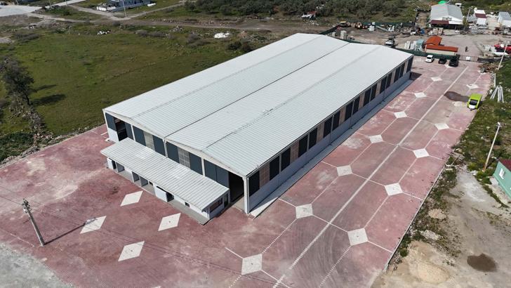 Menemen’de Türkelli Kapalı Pazar Yeri tamamlandı