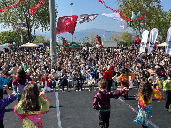 Bandırma'da 23 Nisan coşkusu