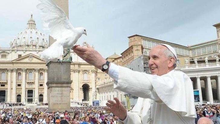 Papa’nın ölümünün ardından liderlerden mesajlar
