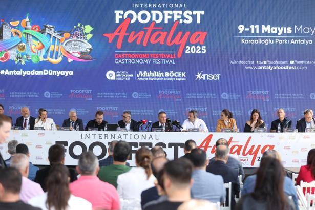 Dünyaca ünlü şefler Antalya'da buluşuyor