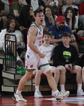 Karşıyaka potada gençlerde yarı finalde