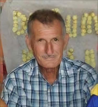 Devrilen traktörün altında kalan sürücü öldü