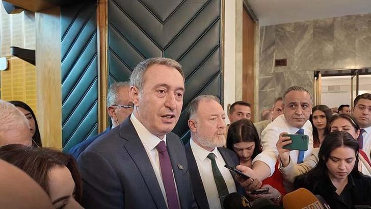 DEM Parti'li Bakırhan: Umarım silahın olmadığı günler görürüz