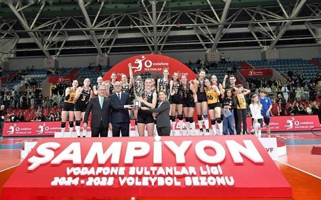 Vodafone özel ödülünün sahibi Van Ryk oldu