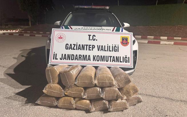 Gaziantep’te 3 milyon TL'lik kaçak ürün ele geçirildi